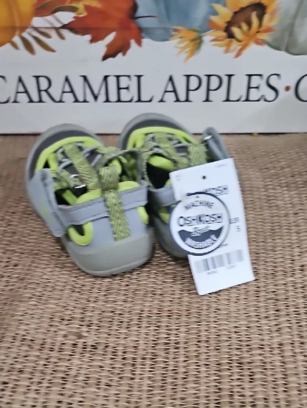 OSHKOSH B'Gosh Lime Green and Gray Active Sandals Sz 5 Toddler Water Shoes